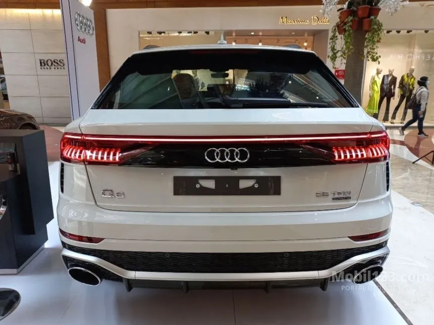 2022 Audi Q8 TFSI quattro Wagon