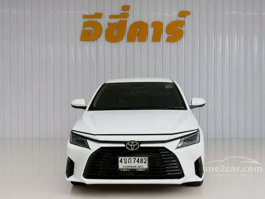 2023 Toyota Yaris Ativ Smart Sedan