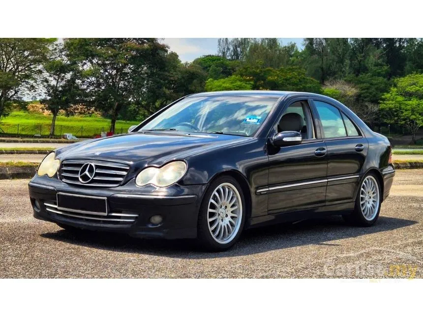 2004 Mercedes-Benz C200 GH-203042 Sedan