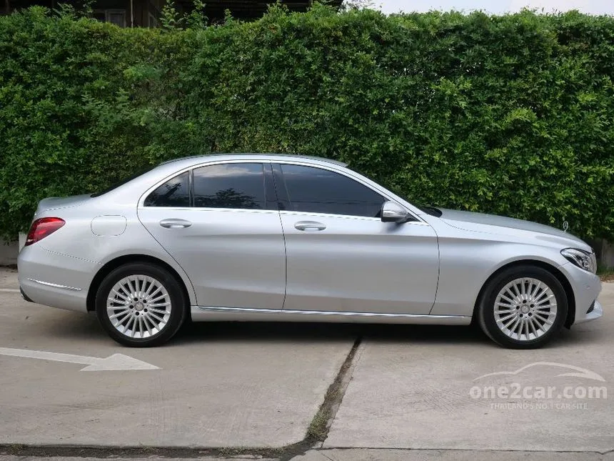 2016 Mercedes-Benz C300 Blue TEC Hybrid Exclusive Sedan