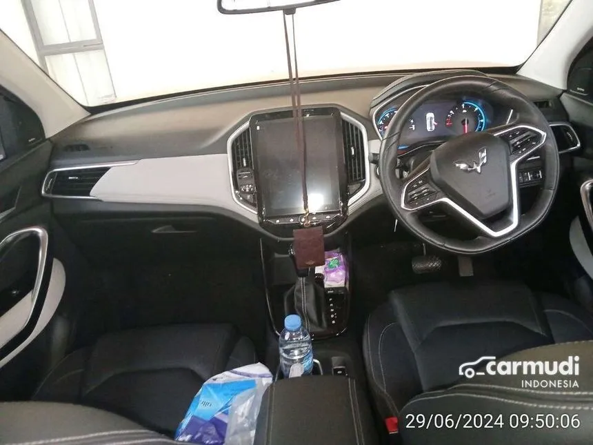 2021 Wuling Almaz RS Pro Wagon