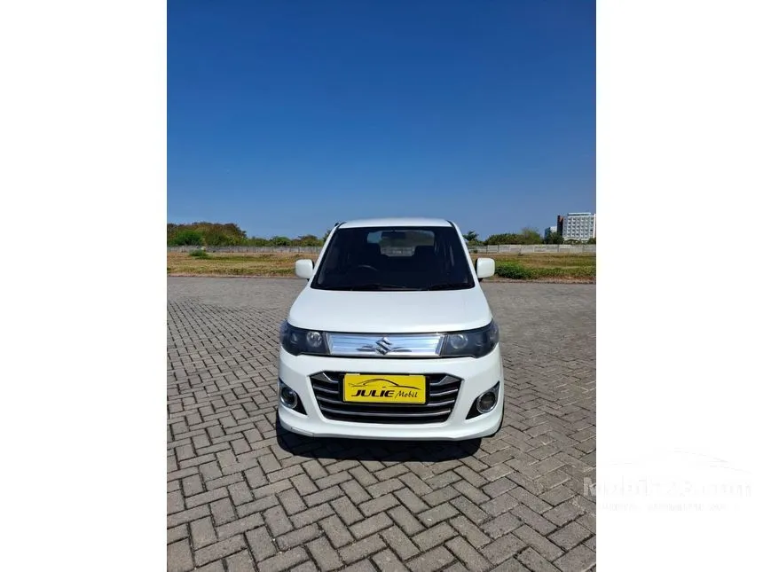 Jual Mobil Suzuki Karimun Wagon R 2015 GS Wagon R 1.0 di Jawa Timur Manual Hatchback Putih Rp 89.000.000