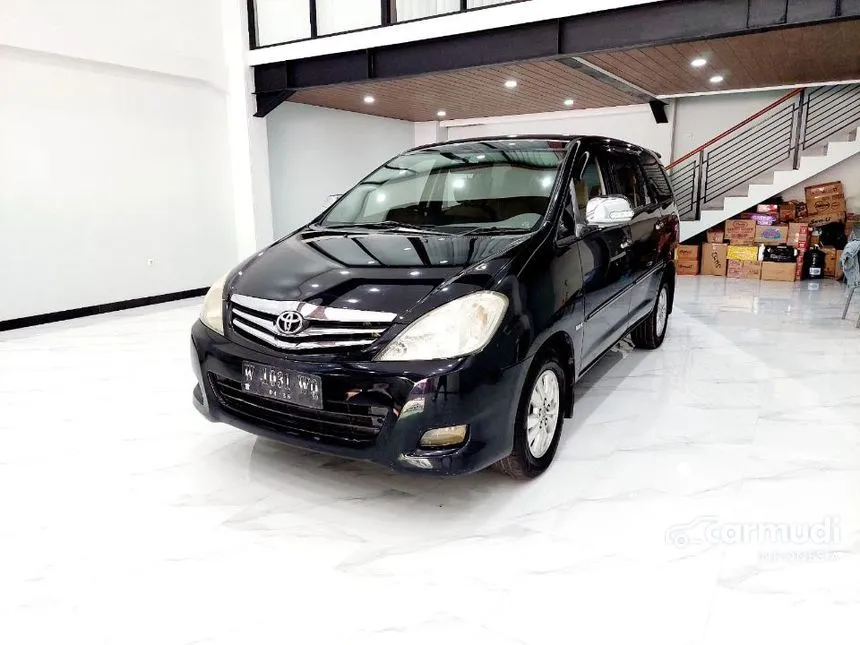 2011 Toyota Kijang Innova V MPV