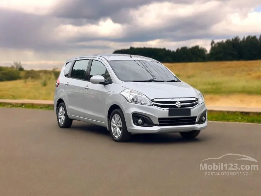 Jual Mobil Suzuki Ertiga 2015 GL 1.4 di Jawa Timur Manual MPV Silver Rp 142.500.000