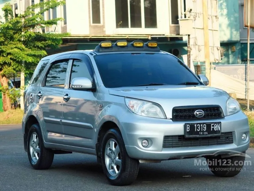 Jual Mobil Daihatsu Terios 2014 TS EXTRA 1.5 di DKI Jakarta Automatic SUV Silver Rp 98.000.000