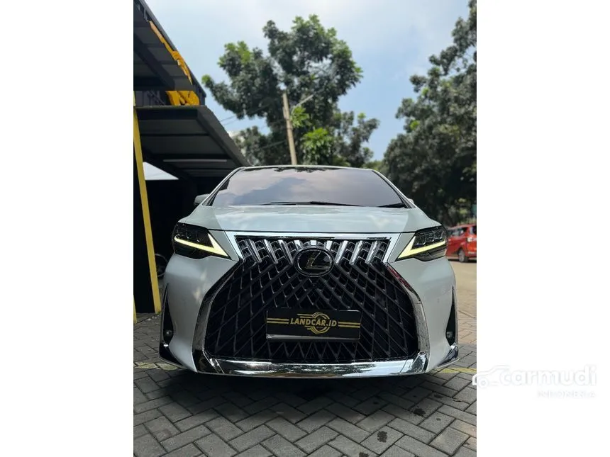 2020 Lexus LM350 Van Wagon