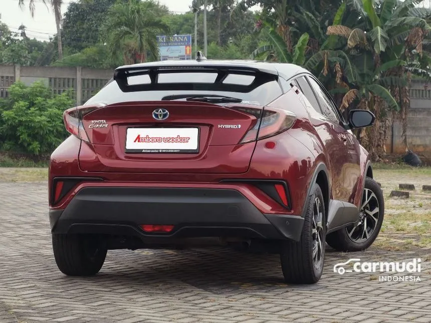 2019 Toyota C-HR Hybrid (2 Tone) SUV