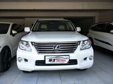 2010 Lexus LX570 5.7 Base Spec SUV