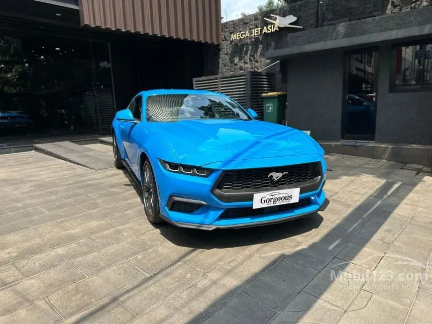 Jual Mobil Ford Mustang 2024 Ecoboost 2.3 di Jawa Timur Automatic Fastback Biru Rp 1.750.000.000