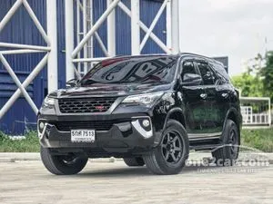 2017 Toyota FORTUNER 2.4 V SUV