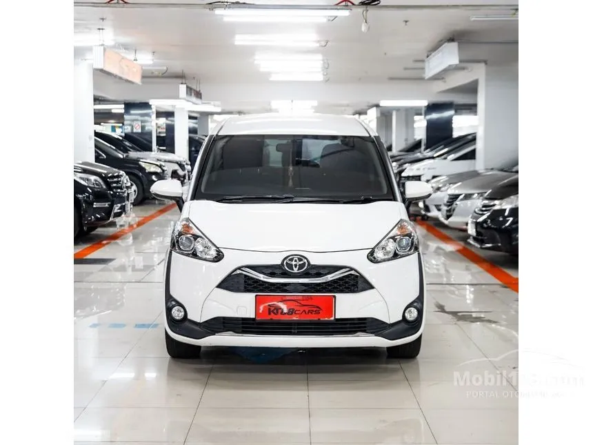 Jual Mobil Toyota Sienta 2020 V 1.5 di Jawa Barat Automatic MPV Putih Rp 190.000.000