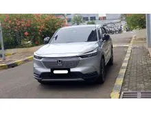 2022 Honda HR-V 1.5 Special Edition SUV silver km 29 ribuan