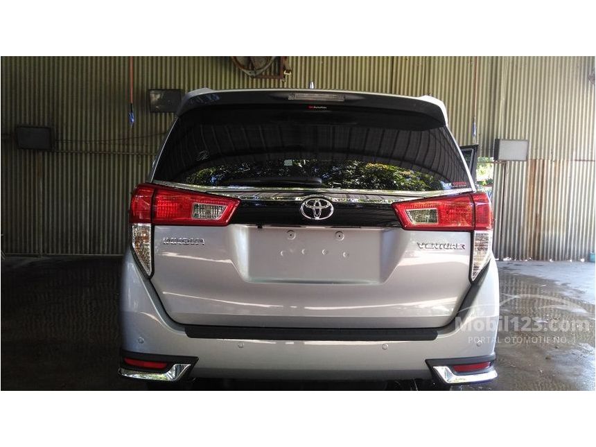 Jual Mobil Toyota Innova Venturer 2018 N140 2.4 di Jawa Jual Mobil Toyota Innova Venturer 2018 N140 2.4 di Jawa