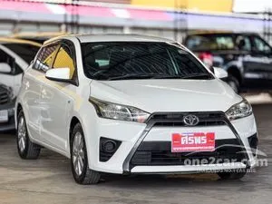 2014 Toyota YARIS 1.2 E Hatchback