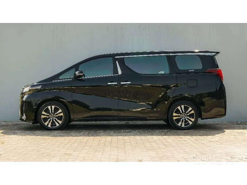 2019 Toyota Alphard Q MPV