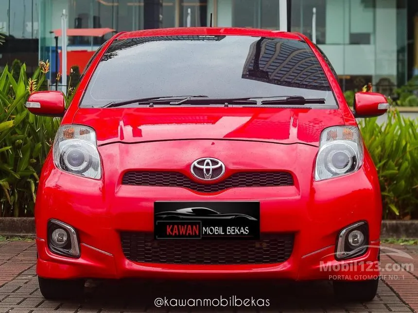 Jual Mobil Toyota Yaris 2013 S 1.5 di Banten Automatic Hatchback Merah Rp 127.000.000