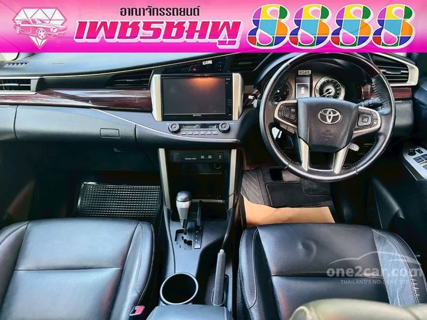 2022 Toyota INNOVA Crysta Premium Wagon