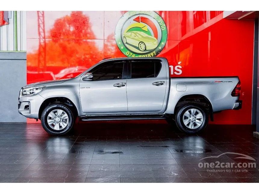 2018 Toyota HILUX REVO E Plus Prerunner Double Cab Pickup
