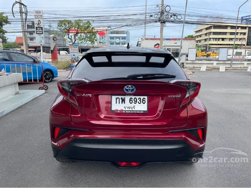 2018 Toyota C-HR HV Mid SUV