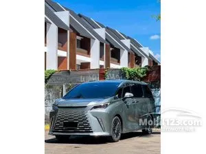 2024 Lexus LM 350h 2.5 7 Seater MPV
