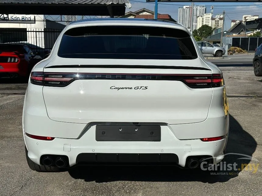 2022 Porsche Cayenne Turbo GT Coupe