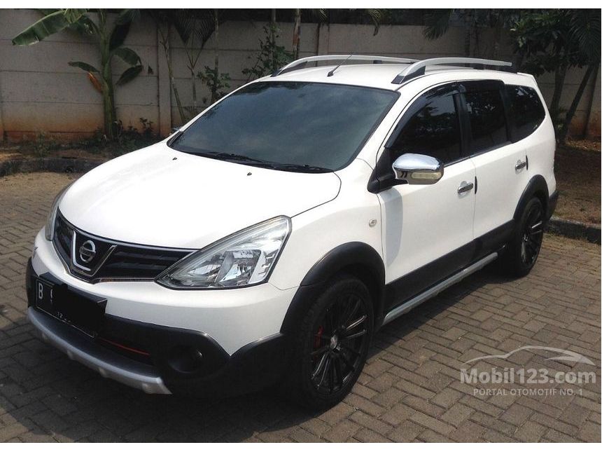 Jual Mobil Nissan Grand Livina 2019 X Gear 1 5 di Jawa 