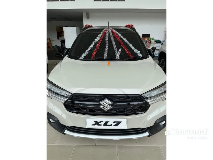 Jual Mobil Suzuki XL7 2024 ALPHA Hybrid 1.5 di Jawa Barat Automatic Wagon Lainnya Rp 250.000.000