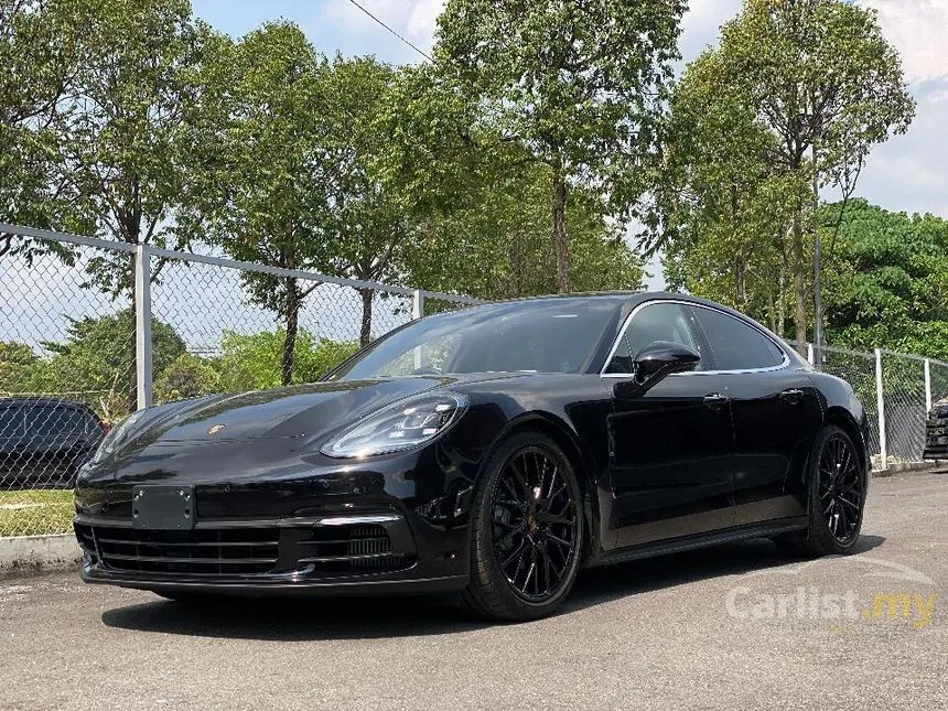 2019 Porsche Panamera 4S Hatchback