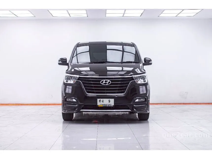 2022 Hyundai H-1 Elite NS Van