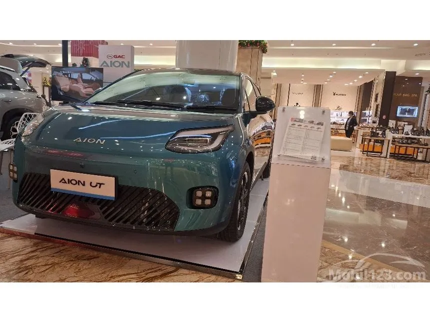 2026 GAC AION UT Premium Hatchback