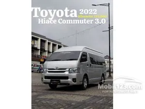 2022 Toyota Hiace 3.0 Commuter Van