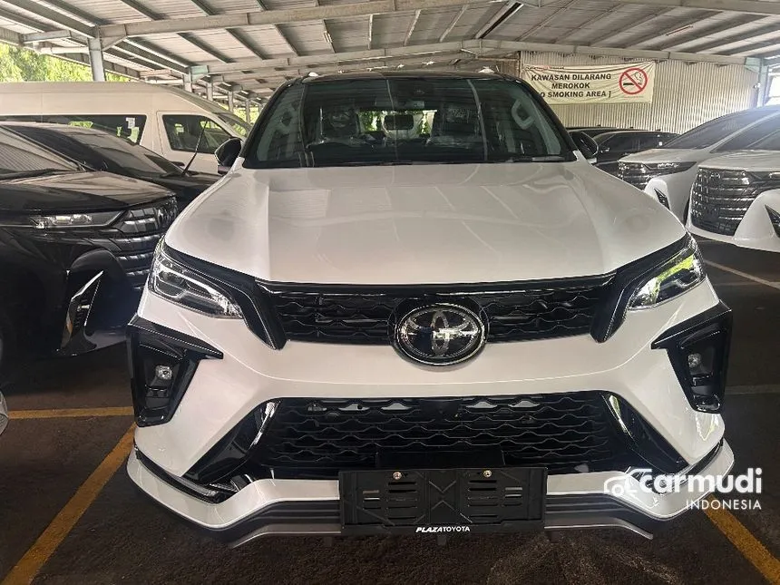 2024 Toyota Fortuner GR Sport Two-Tone SUV