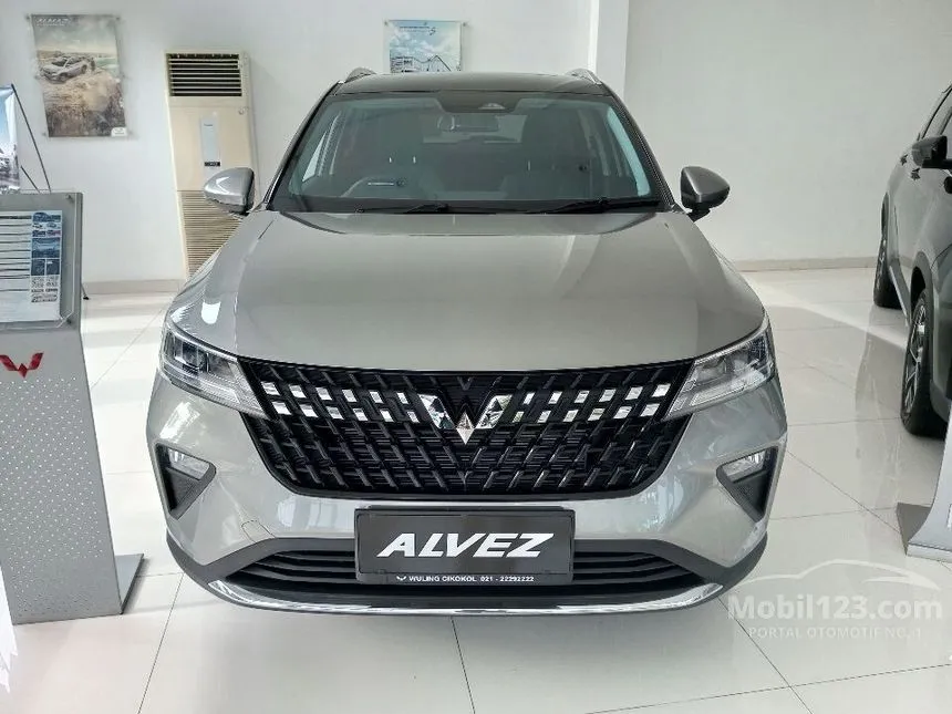 Jual Mobil Wuling Alvez 2023 EX 1.5 di Banten Automatic Wagon Silver Rp 270.000.000