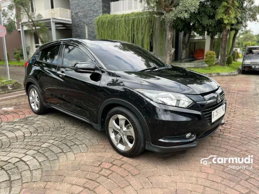 Jual Mobil Honda HR