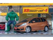 2013 Honda Jazz 1.5 (ปี 08-14) SV i-VTEC Hatchback AT