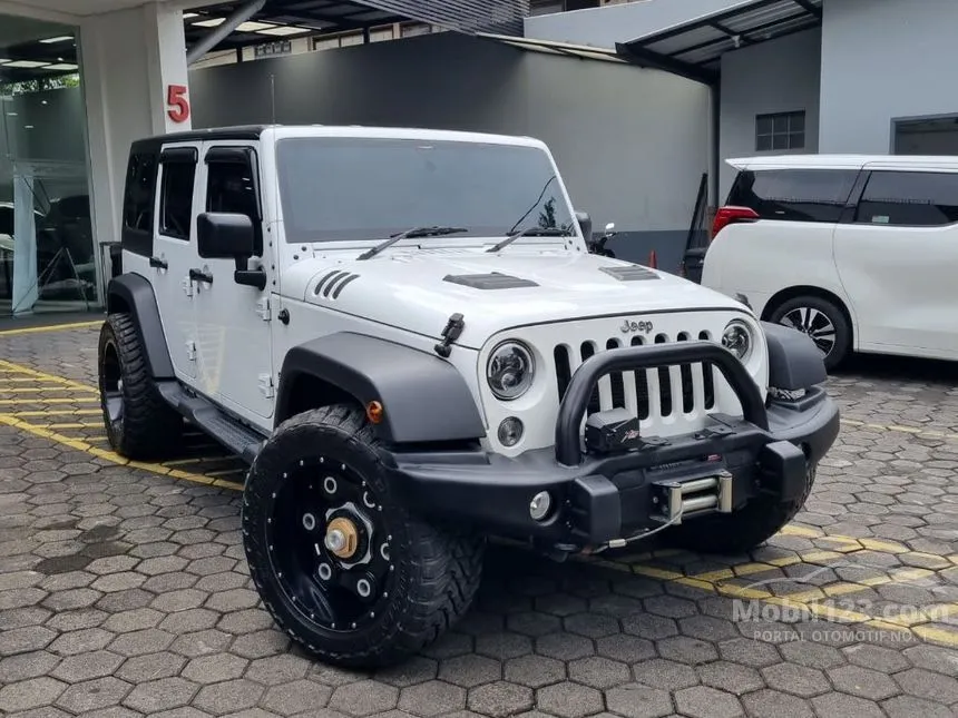 2015 Jeep Wrangler Renegade Plus SUV