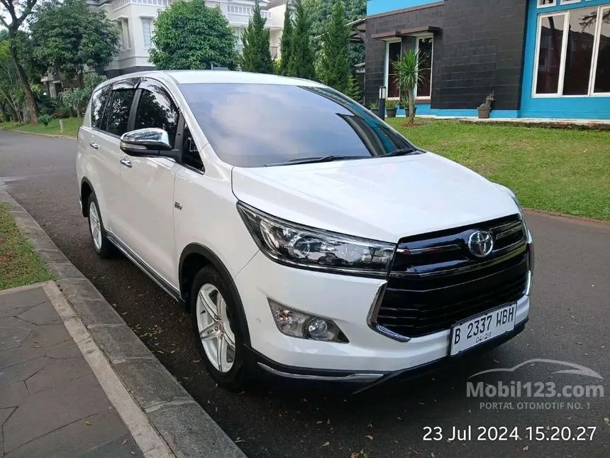 Jual Mobil Toyota Innova Venturer 2017 2.0 di Bali Automatic Wagon Putih Rp 280.000.000