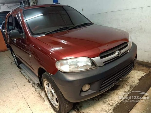 Daihatsu Taruna Mobil bekas  dijual  di  Jawa  timur  