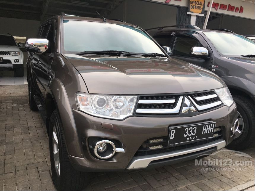 Jual Mobil Mitsubishi Pajero Sport 2015 Dakar 2.5 di Jawa 