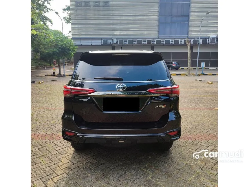 2022 Toyota Fortuner GR Sport 4X2 SUV