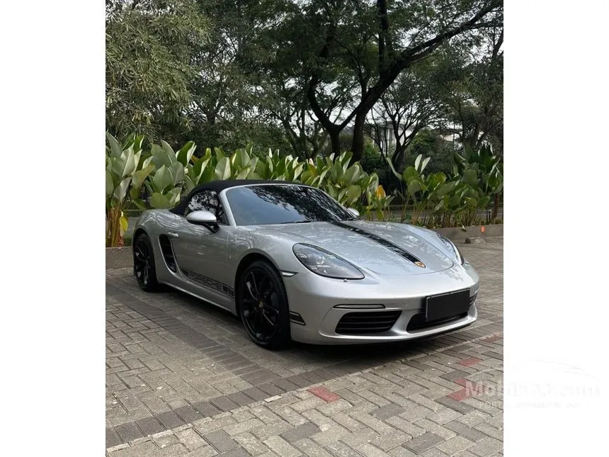 2025 Porsche 718 Boxster Convertible