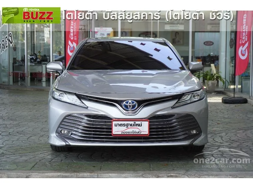 2019 Toyota CAMRY Hybrid Sedan