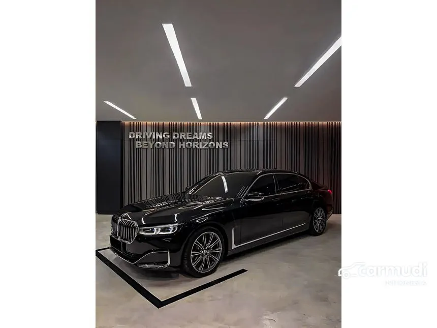 2022 BMW 740Li Opulence Sedan