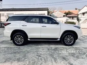 2021 Toyota FORTUNER 2.4 V SUV