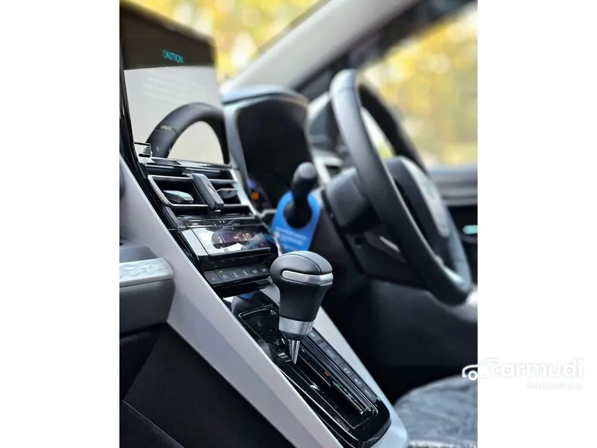 2025 Toyota Kijang Innova Zenix V HV Modellista (Premium Color) MPV