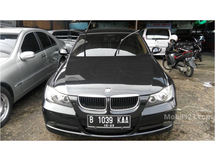 Jual Mobil  BMW  320i 2008 E90 2 0 di DKI Jakarta Automatic 