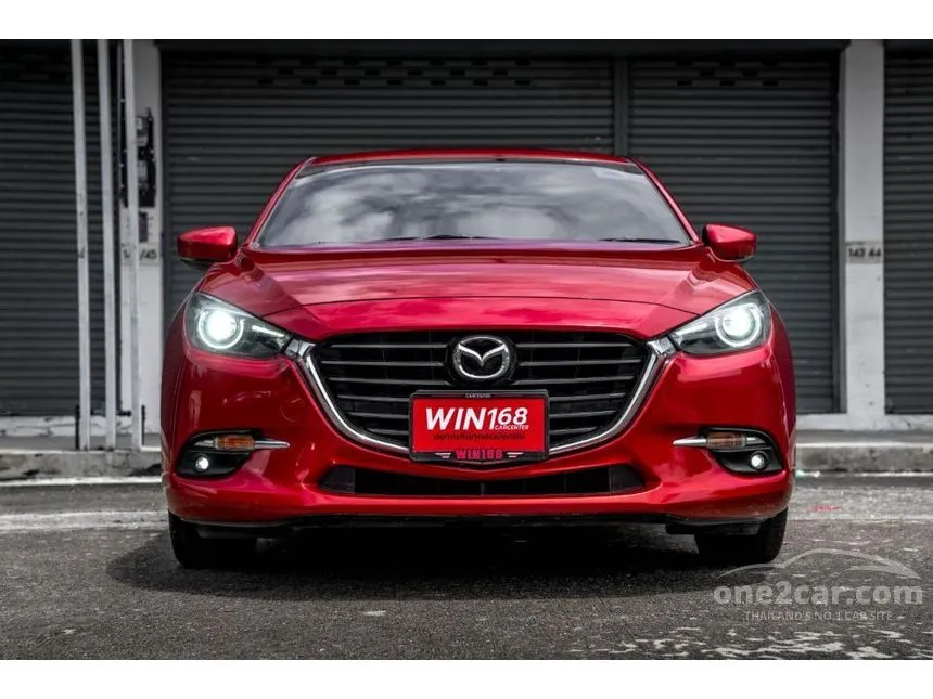 2017 Mazda 3 S Sports Hatchback