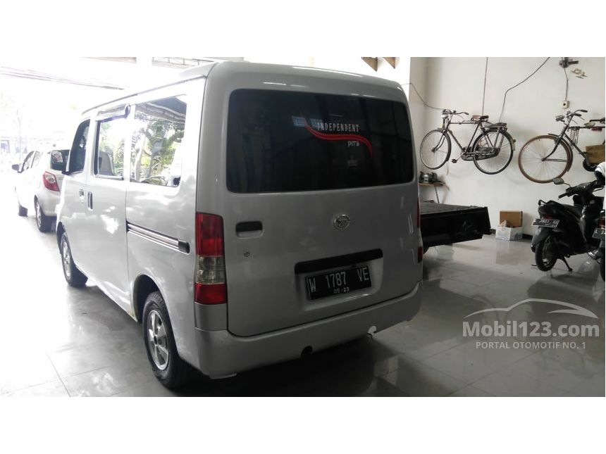 Jual Mobil Daihatsu Gran Max 2010 D 1.3 di Jawa Timur 