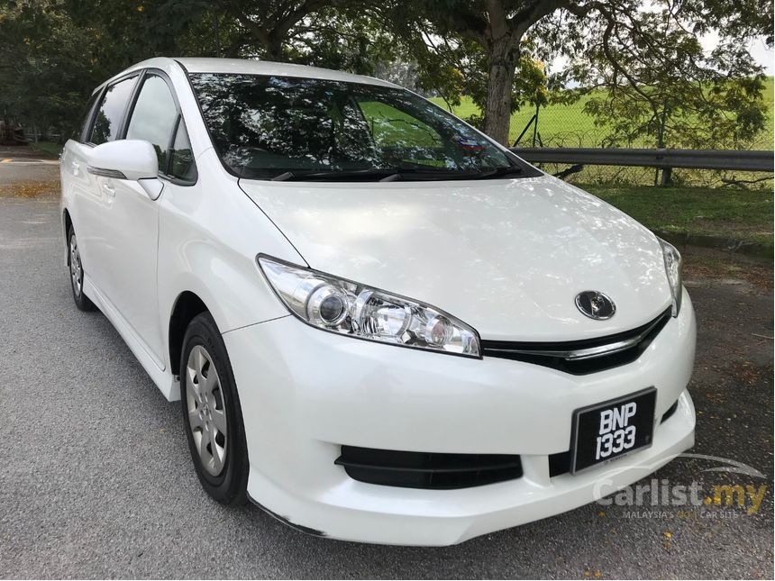 Toyota wish 2014