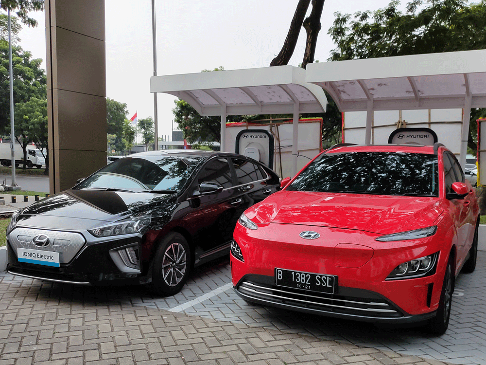 Survei: Masyarakat Indonesia Sudah Pertimbangkan Beli Motor atau Mobil Listrik